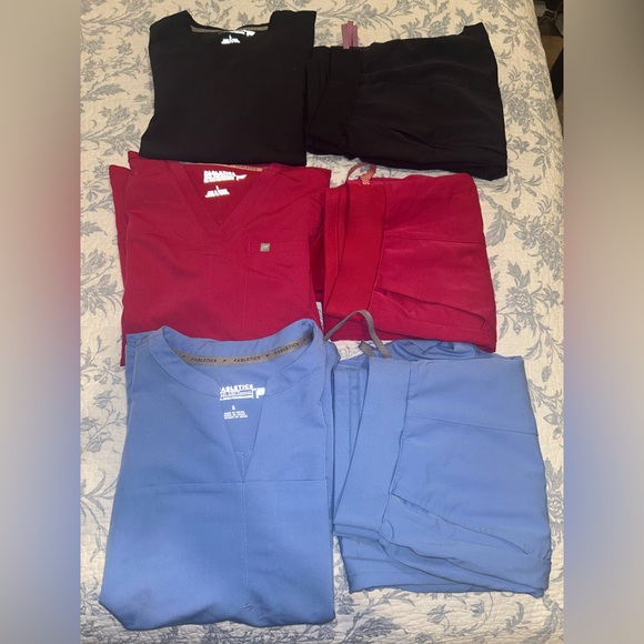 Fabletics Other - FABLETICs Scrubs Bundle *size L*